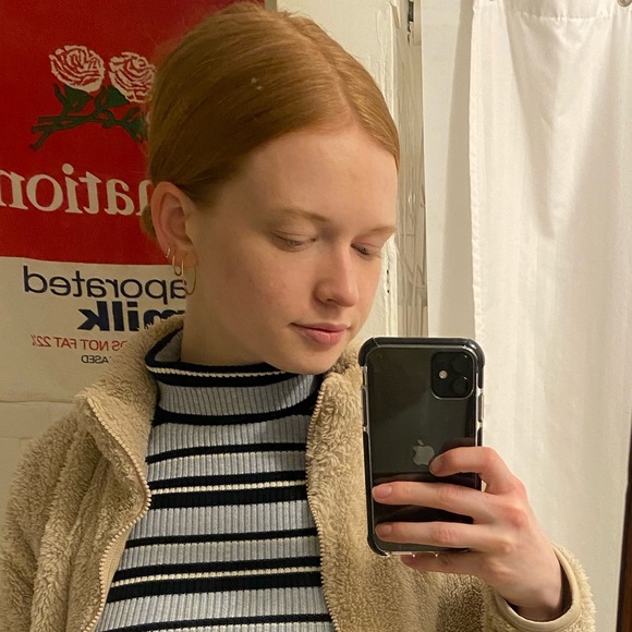 Meet your Posher, Allie - Picture 1 of 1